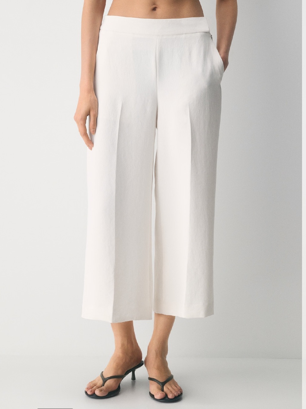 Aritzia  Podium Pant - Crepette
